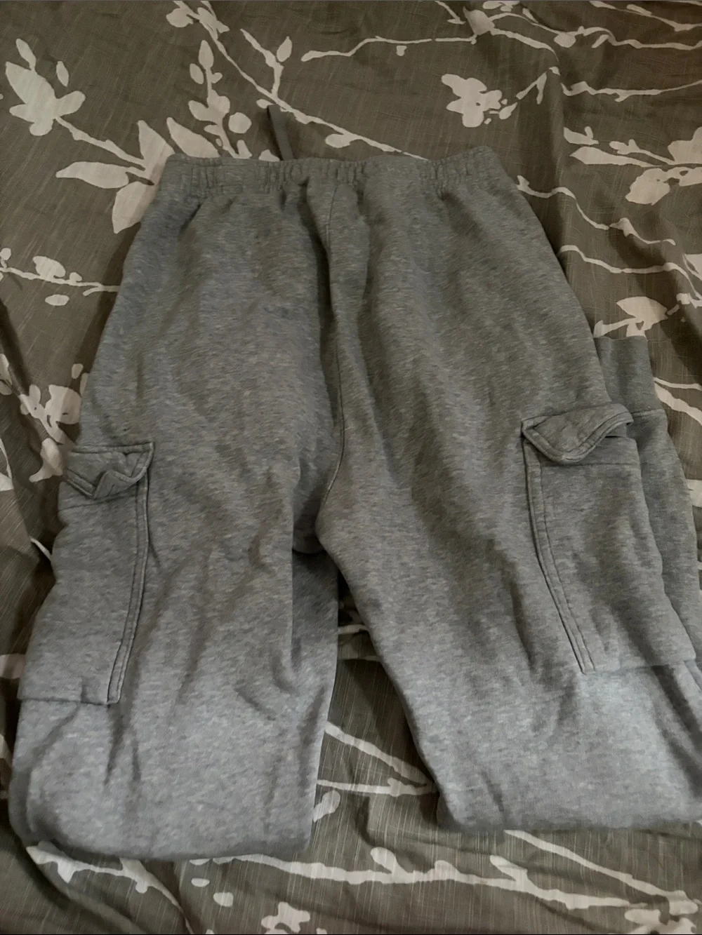 Nike Heather Gray Cargo Sweatpants
